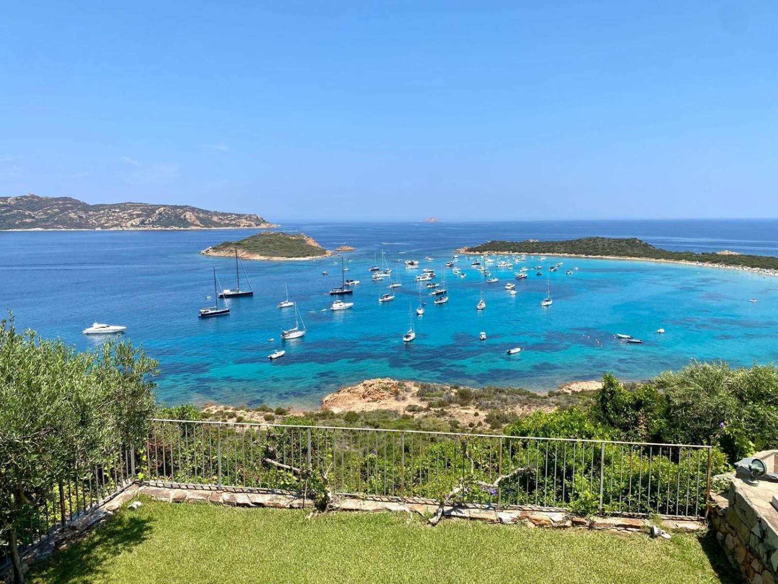 Villaggio Est A Capo Coda Cavallo San Teodoro San Teodoro  Exterior foto